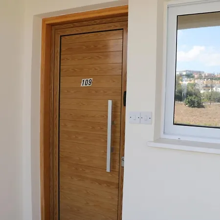 Sunset With Pool & 10 Mins To Venus *