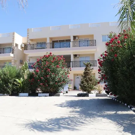 Sunset With Pool & 10 Mins To Venus * Paphos