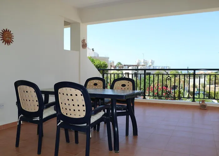 Sunset With Pool & 10 Mins To Venus