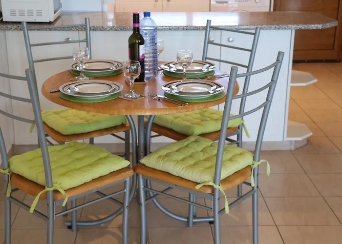 Sunset With Pool & 10 Mins To Venus *