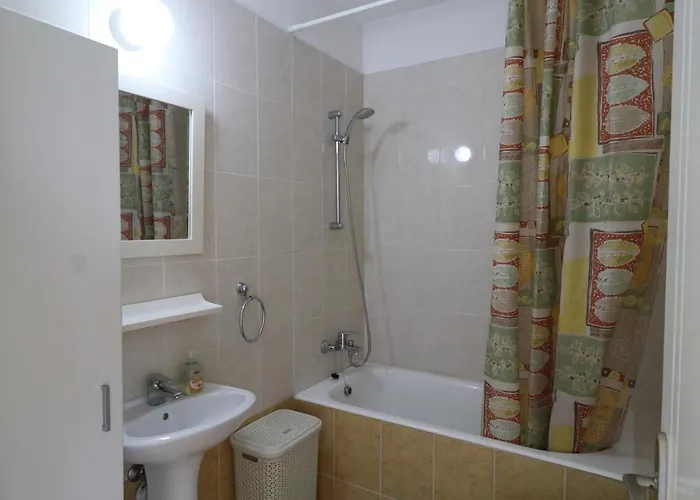 Apartmán Sunset With Pool & 10 Mins To Venus