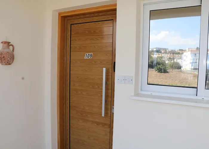 Sunset With Pool & 10 Mins To Venus *